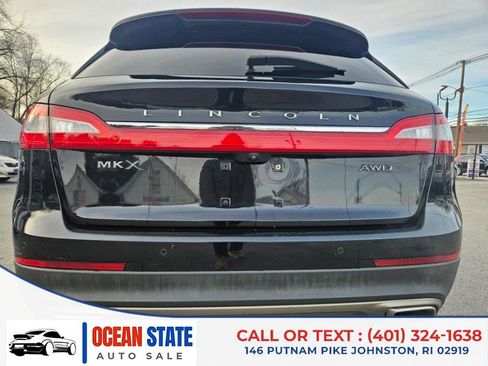Used 2016 Lincoln MKX Reserve w/ Luxury Package image 4