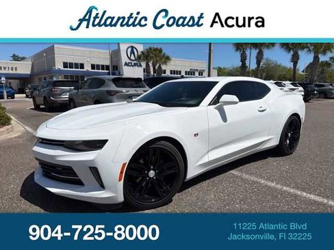 Used 2017 Chevrolet Camaro LT image 1