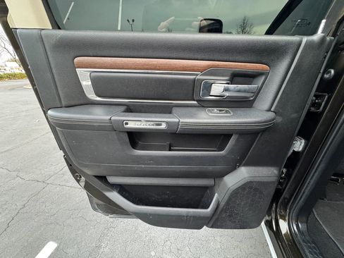 Used 2014 RAM 3500 Laramie image 18