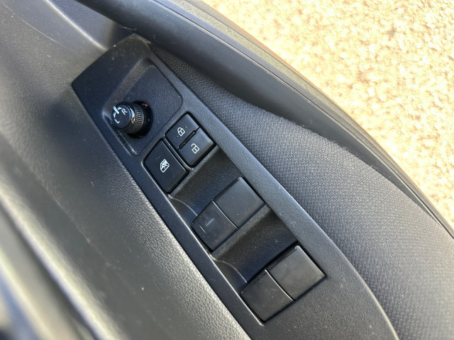 Used 2022 Toyota Corolla LE FWD image 23