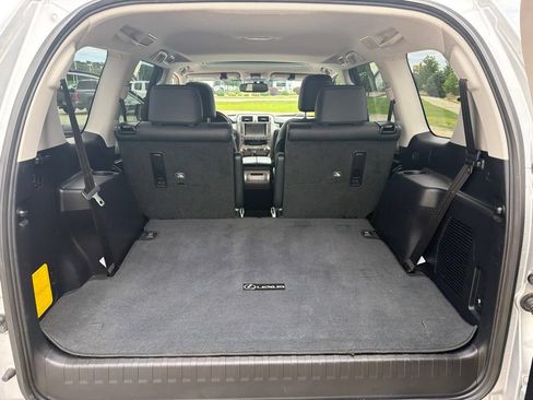 Used 2019 Lexus GX 460 Premium AWD/4WD image 18