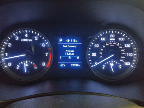 Used 2019 Hyundai Tucson Value AWD/4WD image 23