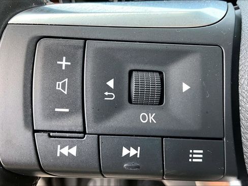 Used 2022 INFINITI QX60 Sensory AWD/4WD image 11