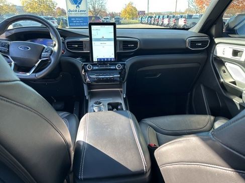 Used 2023 Ford Explorer ST w/ Equipment Group 401A image 18