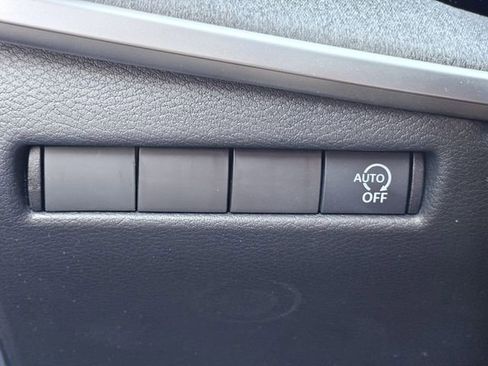 New 2026 Nissan Kicks SV w/ SV Premium Package image 19