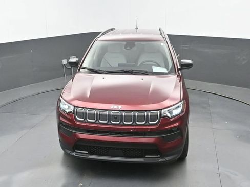 Used 2022 Jeep Compass Latitude w/ Convenience Group FWD image 29
