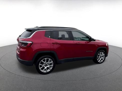 Used 2025 Jeep Compass Limited AWD/4WD image 14