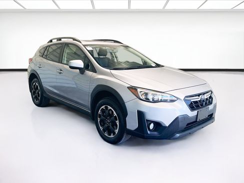 Used 2023 Subaru Crosstrek 2.0i Premium w/ Popular Package #4 AWD/4WD image 3