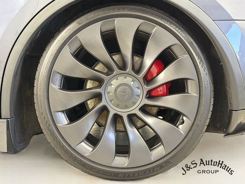 Used 2021 Tesla Model Y Performance AWD/4WD image 37