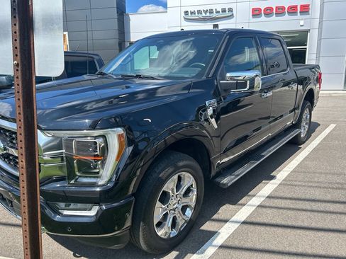 Used 2022 Ford F150 Platinum w/ Equipment Group 701A High AWD/4WD image 3