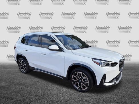 New 2026 BMW X1 xDrive28i w/ Technology Package AWD/4WD image 2