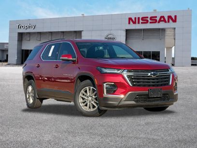 Used 2023 Chevrolet Traverse LT