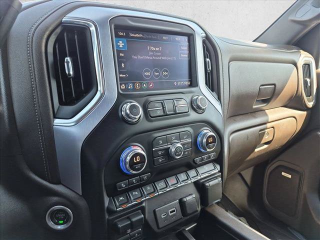 Used 2019 GMC Sierra 1500 SLT w/ SLT Premium Plus Package AWD/4WD image 21