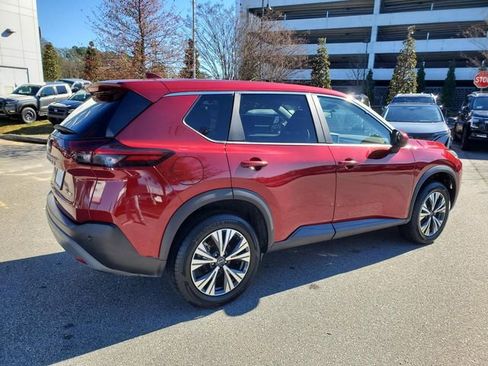 Certified 2023 Nissan Rogue SV image 4