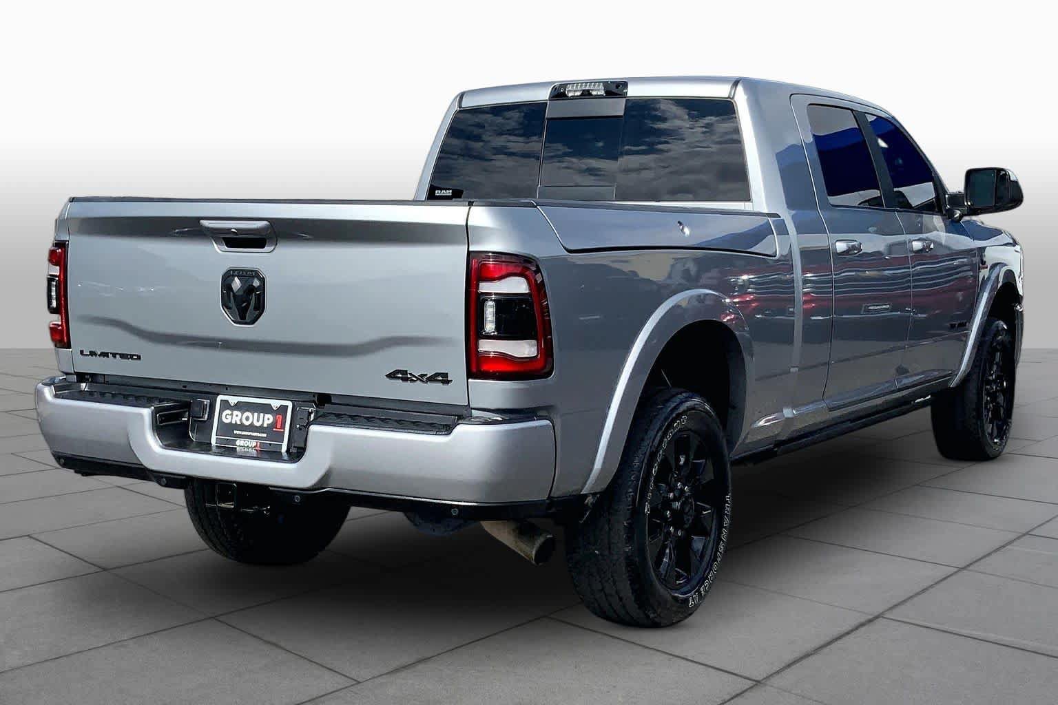 Used 2022 RAM 3500 Limited AWD/4WD image 13