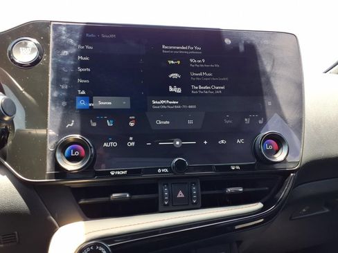 Used 2023 Lexus NX 350 AWD image 29