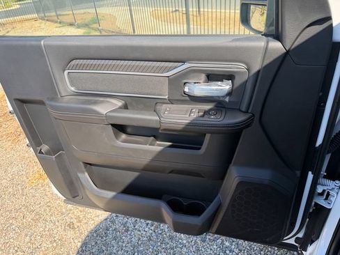 New 2026 RAM 5500 4x4 Regular Cab image 15