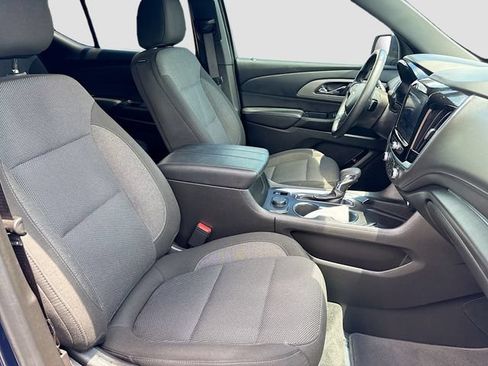 Used 2023 Chevrolet Traverse LT FWD image 29