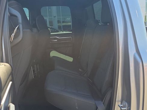 Used 2022 RAM 1500 Big Horn AWD/4WD image 18