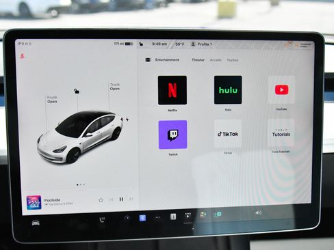 Used 2023 Tesla Model 3 Standard Range RWD image 22