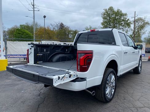 Used 2025 Ford F150 Platinum w/ Equipment Group 703A Plus AWD/4WD image 4