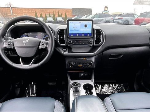 Used 2024 Ford Bronco Sport Outer Banks w/ Tech Package image 21