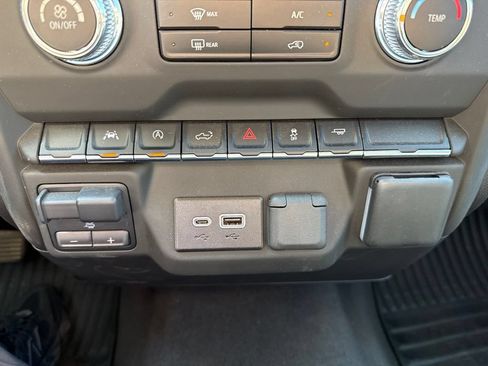 Certified 2024 GMC Sierra 1500 Pro w/ Graphite Edition RWD image 26