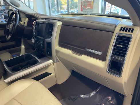 Used 2017 RAM 1500 Laramie w/ Convenience Group image 33