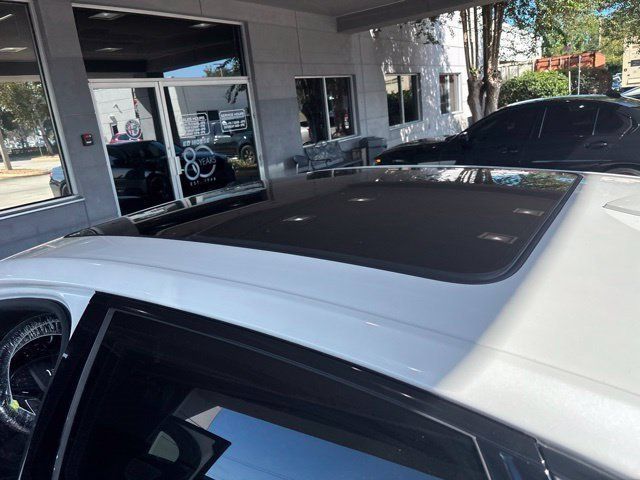 Used 2019 Cadillac CT6 Sport w/ Super Cruise Package AWD/4WD image 4