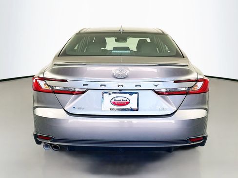 Used 2026 Toyota Camry SE w/ Multimedia Upgrade Package FWD image 6