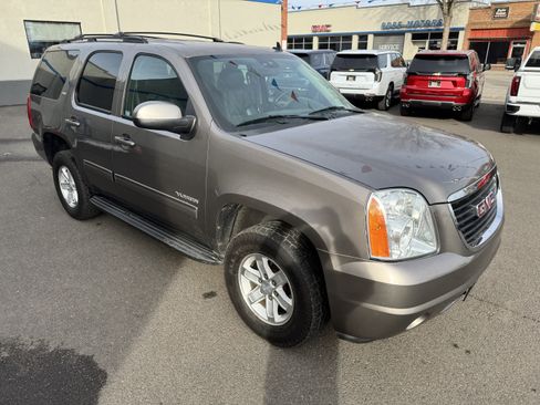 Used 2013 GMC Yukon SLT image 25