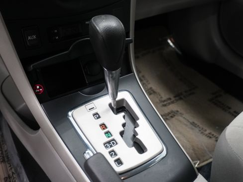 Used 2010 Toyota Corolla image 17