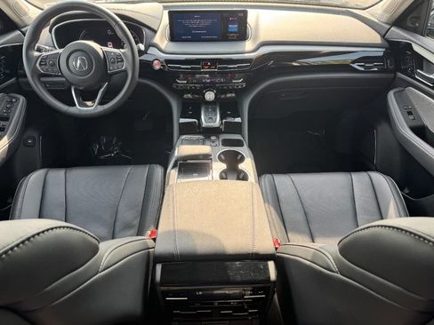 Certified 2024 Acura MDX w/ Technology Package AWD/4WD image 15