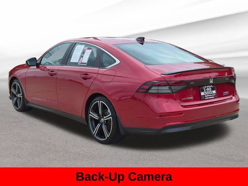 Used 2024 Honda Accord Sport image 8