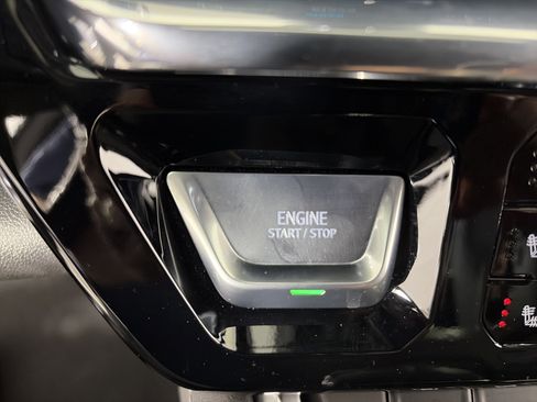 Certified 2025 GMC Sierra 1500 Denali w/ Denali Reserve Package image 33