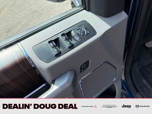 Used 2017 Ford F150 Lariat w/ Equipment Group 502A Luxury AWD/4WD image 12