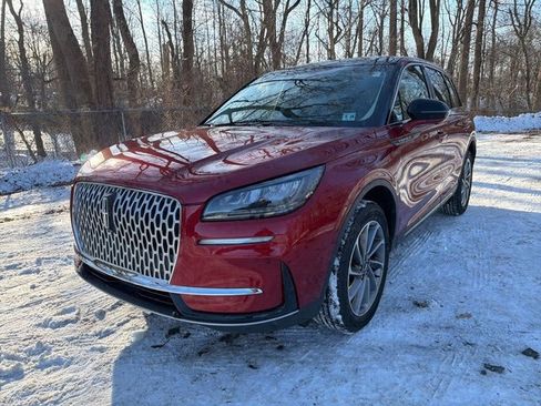 Used 2023 Lincoln Corsair AWD w/ Equipment Group 101A image 1