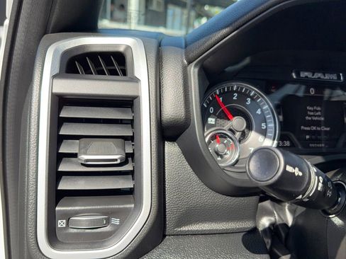 Used 2022 RAM 1500 Big Horn RWD image 22