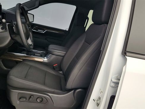 Certified 2025 Chevrolet Silverado 1500 LT Trail Boss image 17