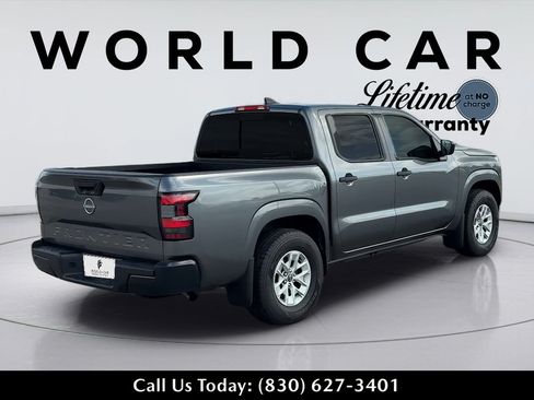 Used 2025 Nissan Frontier S RWD image 3