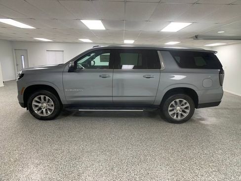 New 2026 Chevrolet Suburban Premier w/ Sun And Tow Package image 4