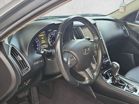 Used 2015 INFINITI Q50 Premium w/ Navigation Package RWD image 9