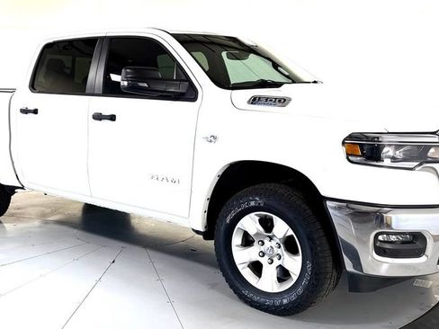 Used 2026 RAM 1500 Lone Star AWD/4WD image 1