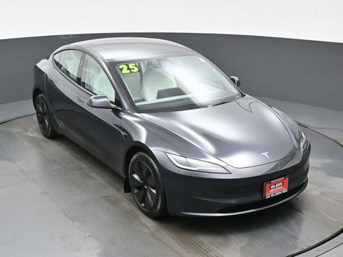 Used 2025 Tesla Model 3 Long Range RWD image 38