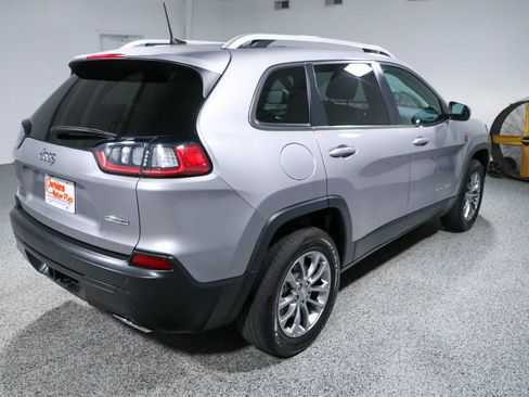 Used 2021 Jeep Cherokee Latitude Lux w/ Comfort/Convenience Group AWD/4WD image 7