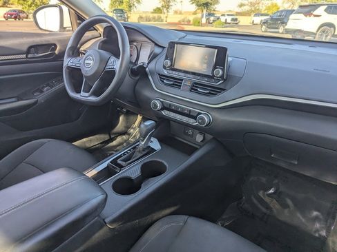 Certified 2023 Nissan Altima 2.5 S image 13