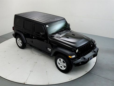 Used 2019 Jeep Wrangler Unlimited Sport S image 14