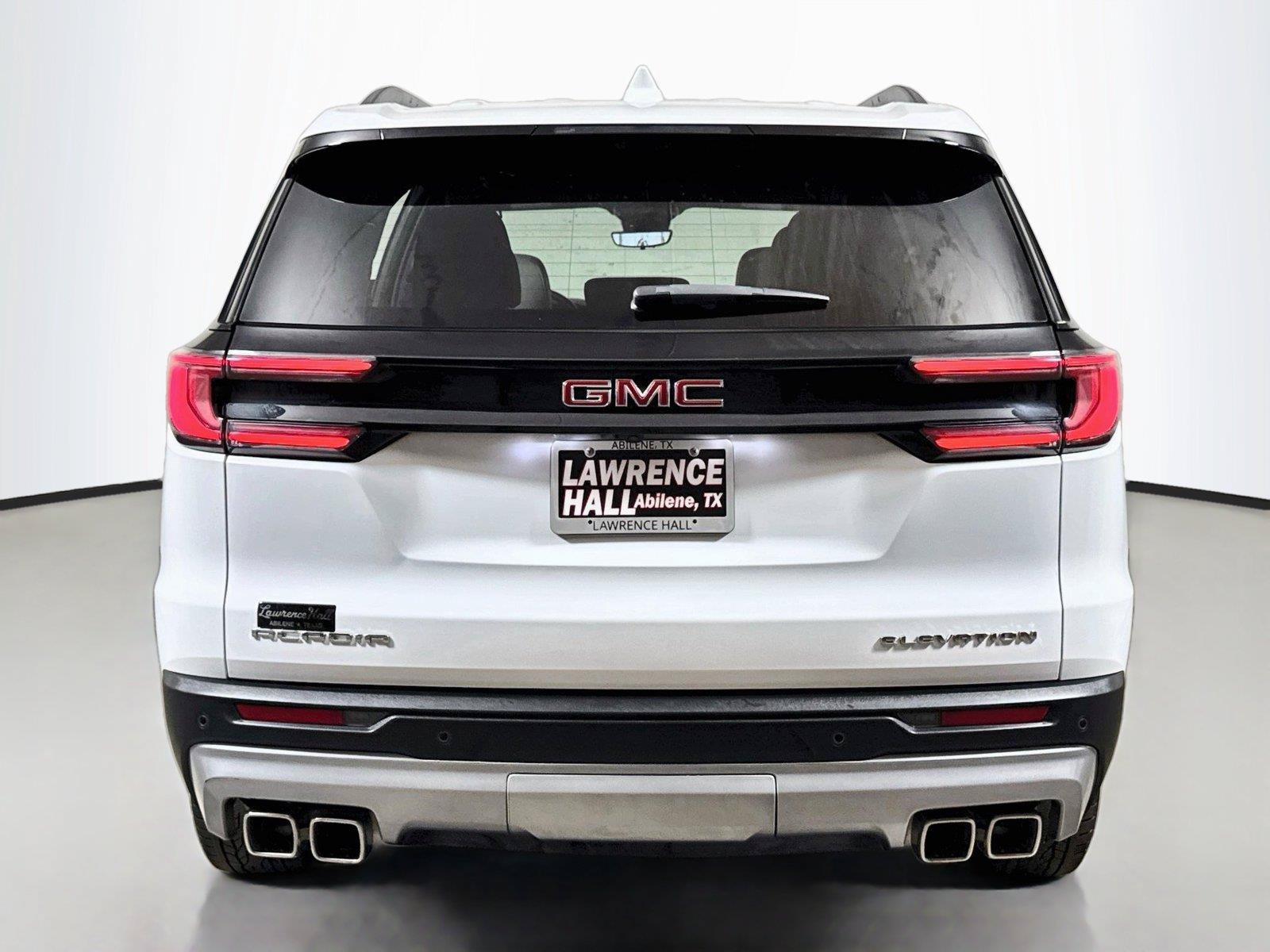 Used 2026 GMC Acadia Elevation w/ Elevation Premium Package FWD image 5