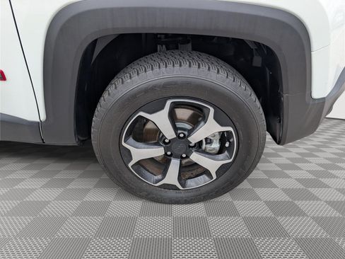 Used 2022 Jeep Renegade Trailhawk w/ Sun/Sound Group AWD/4WD image 9