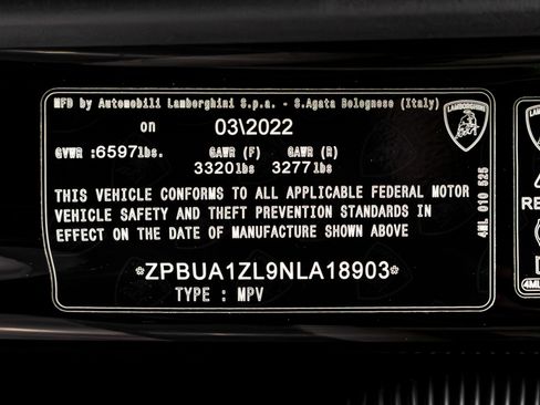 Used 2022 Lamborghini Urus image 92